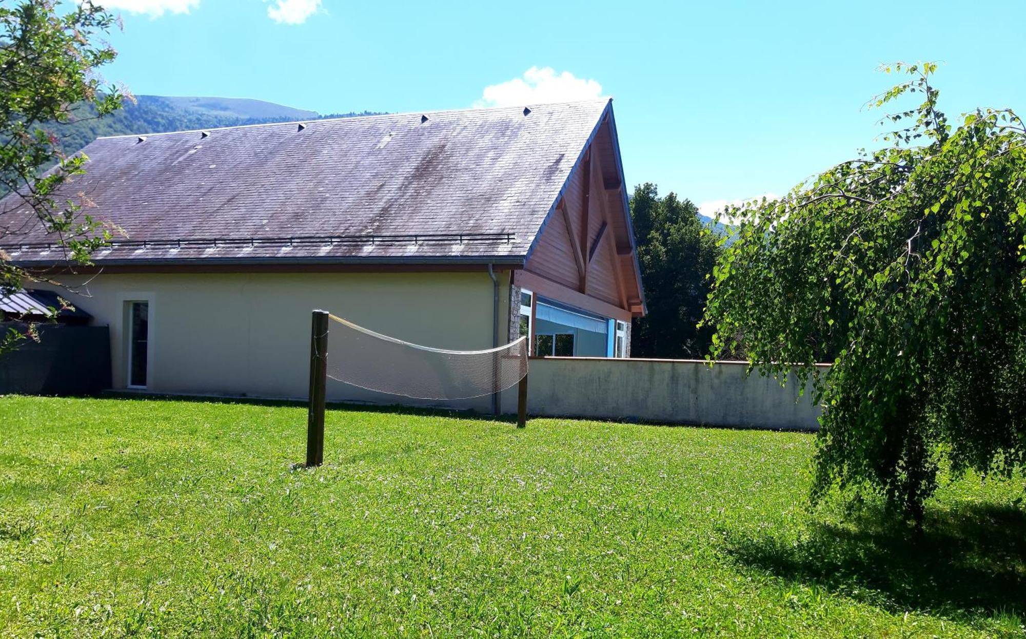 Le 102, T3 Pour 5 Personnes, Vue Montagne, Classe 2 Etoiles Nf, Parking, Piscine En Ete Bagnères-de-Luchon エクステリア 写真